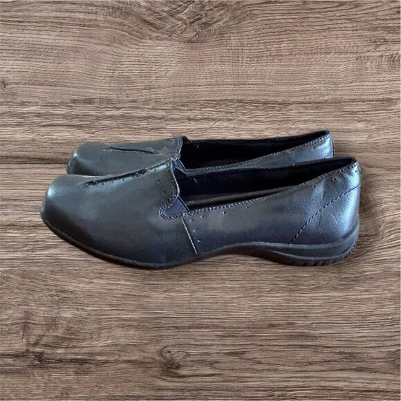 Easy Street Women's Slip-On New Navy Comfort NEW 7 M Loafers - Picture 1 of 6